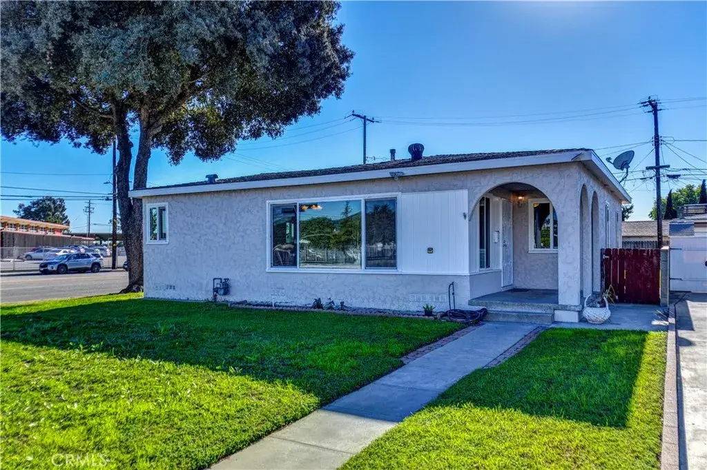 10722 Rose Hedge Drive, Whittier, CA 90606 - Image #1