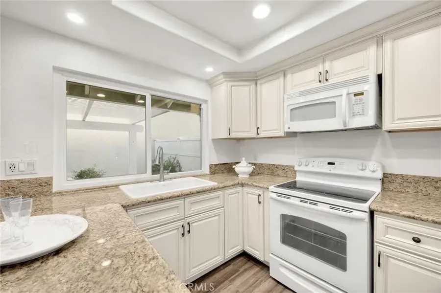 21141 Via Canon, Yorba Linda, CA 92887 - Image #3