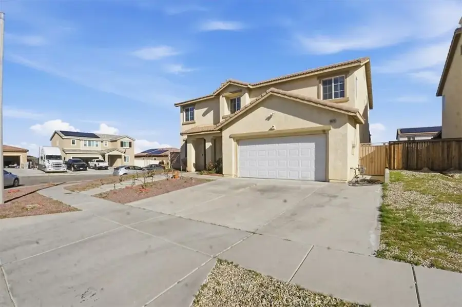 10673 Palomino, Hesperia, CA 92345 - #3