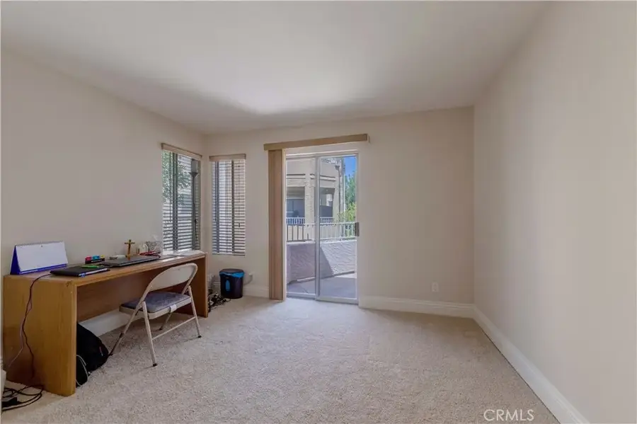 2400 Del Mar Way #207, Corona, CA 92882 - Image #2