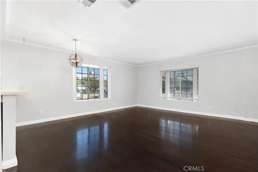 941 Elm #16, Long Beach, CA 90813 - Image #3