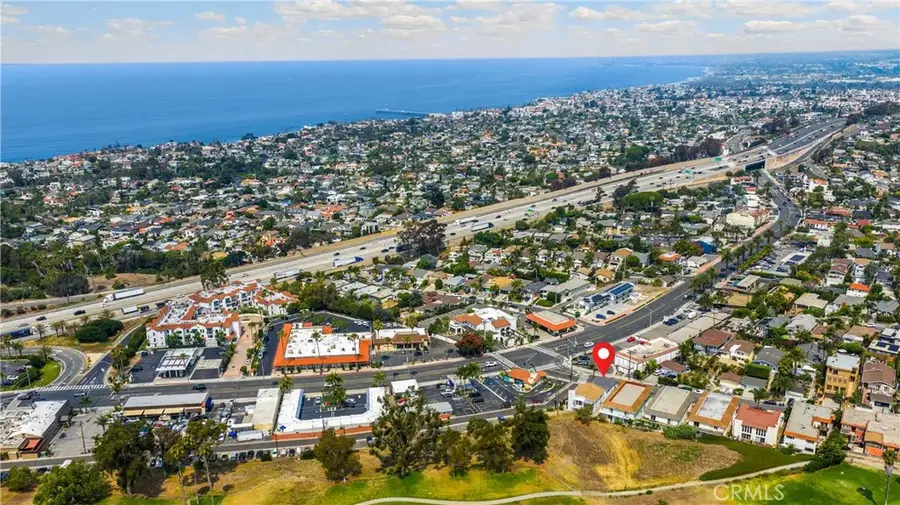 102 E Avenida San Gabriel, San Clemente, CA 92672 - Image #2