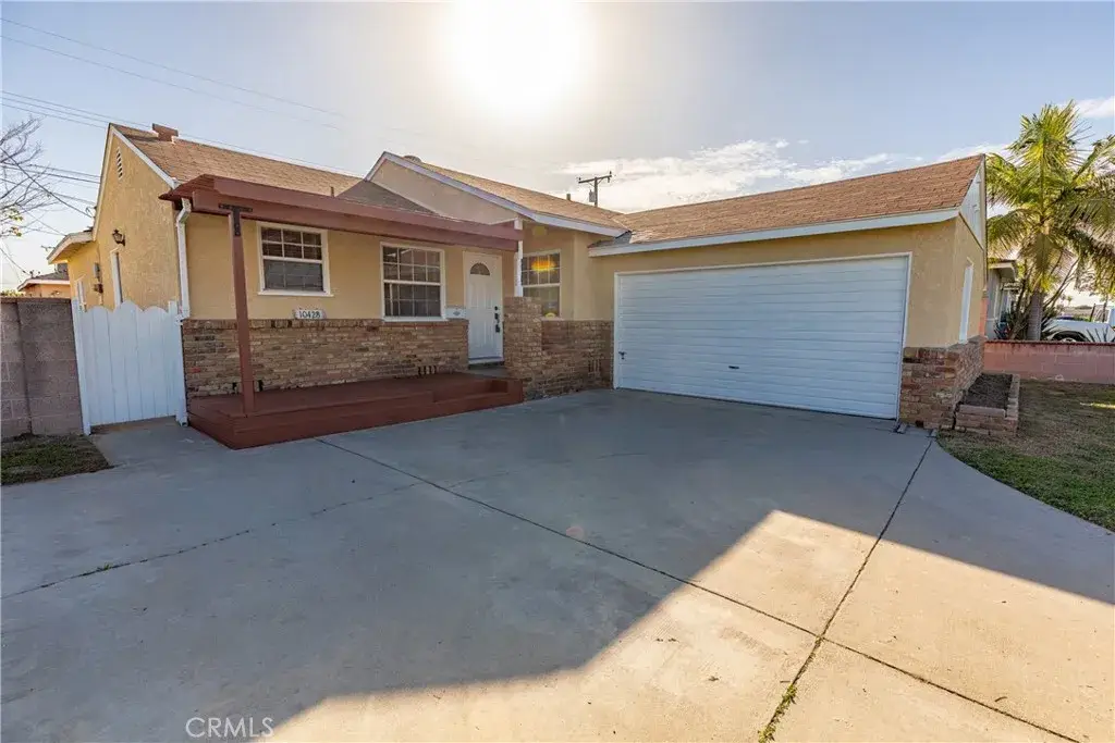 10428 Hopland St, Bellflower, CA 90706 - Image #1