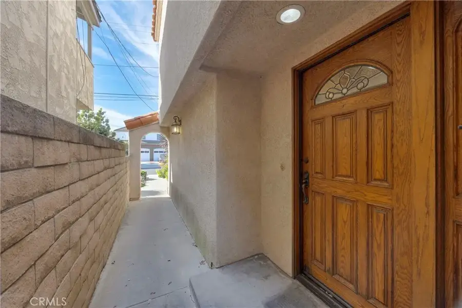 338 Ultimo, Long Beach, CA 90814 - Image #3