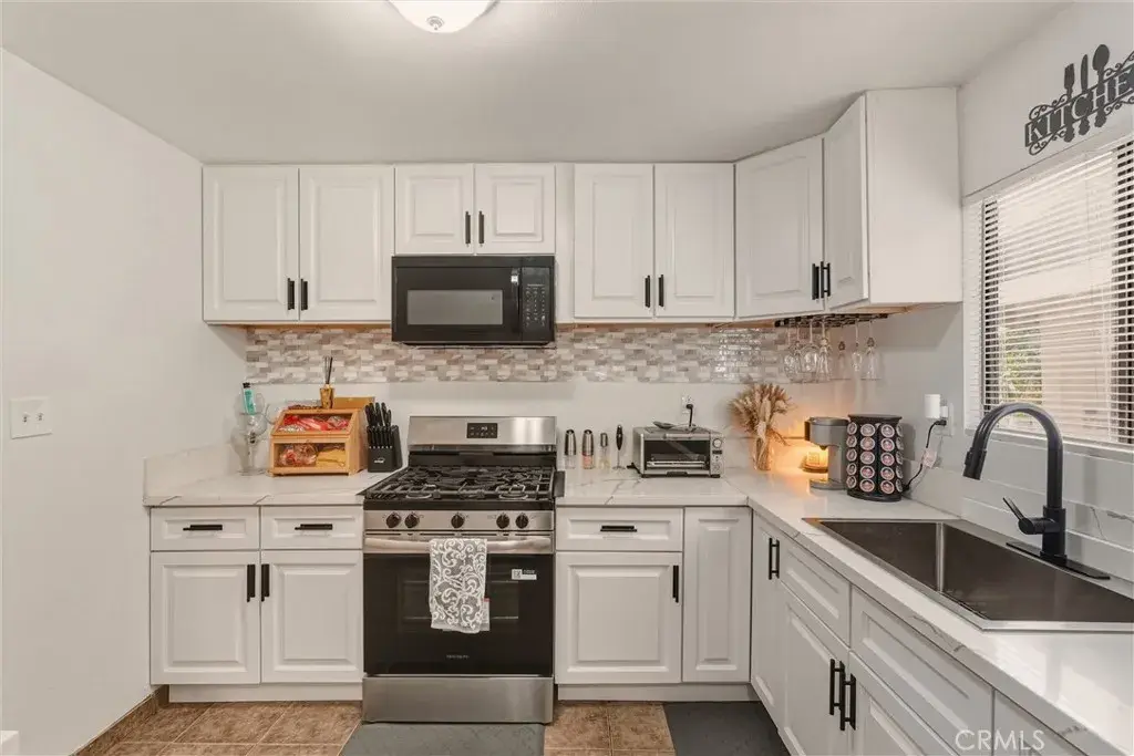 1223 W 68th, Los Angeles, CA 90044 - #1