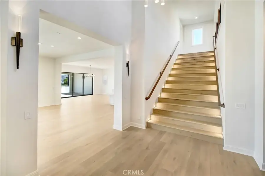 20446 W Albion, Porter Ranch, CA 91326 - Image #3