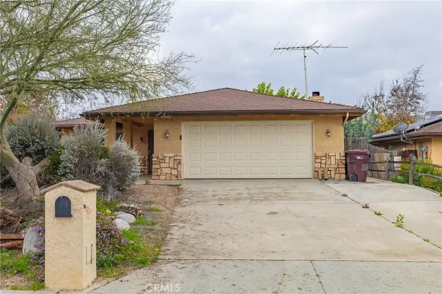 45943 Bentley, Hemet, CA 92544 - Image #2