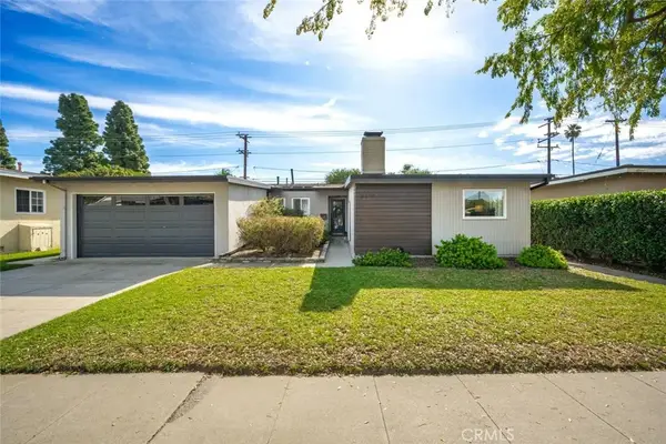 6110 E Walton Street, Long Beach, CA 90815