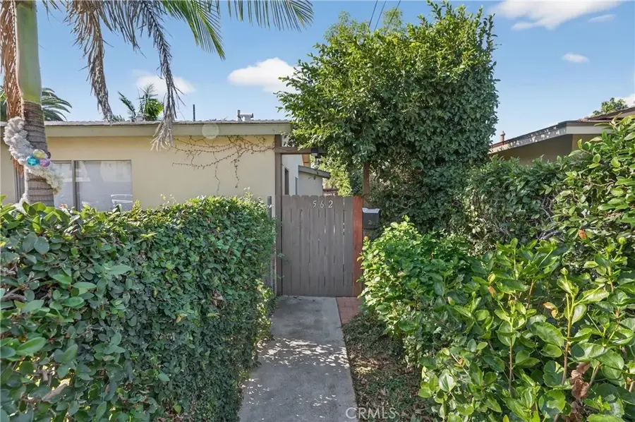 560 N Grand, Orange, CA 92867 - Image #2