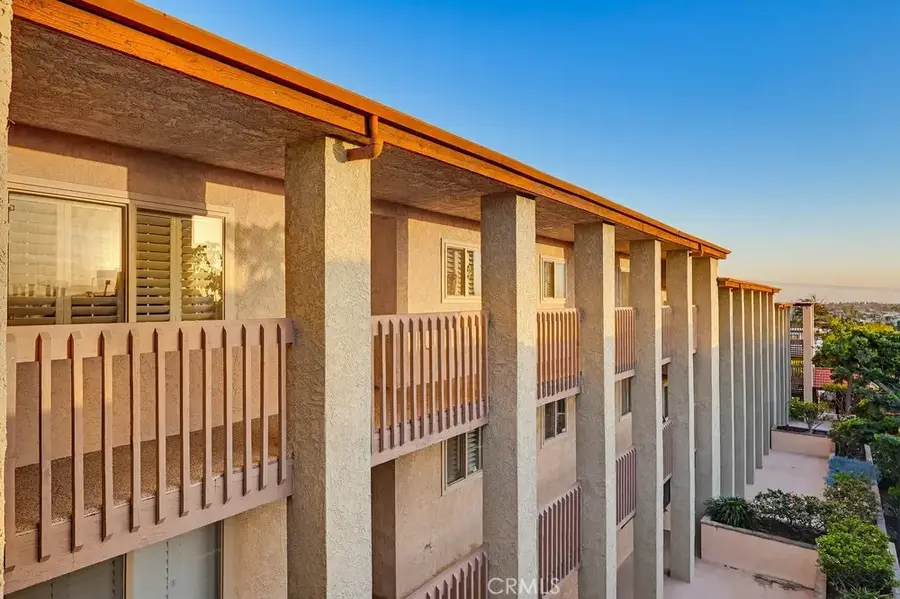 2101 E 21st #306, Signal Hill, CA 90755 - Image #2