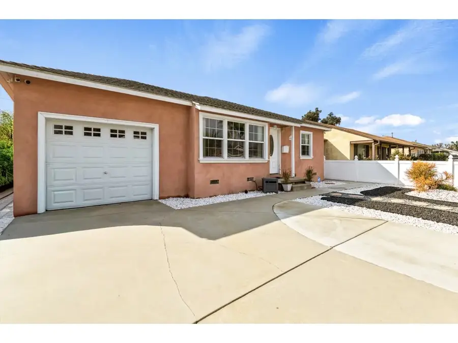 9872 Potter Street, Bellflower, CA 90706 - #2