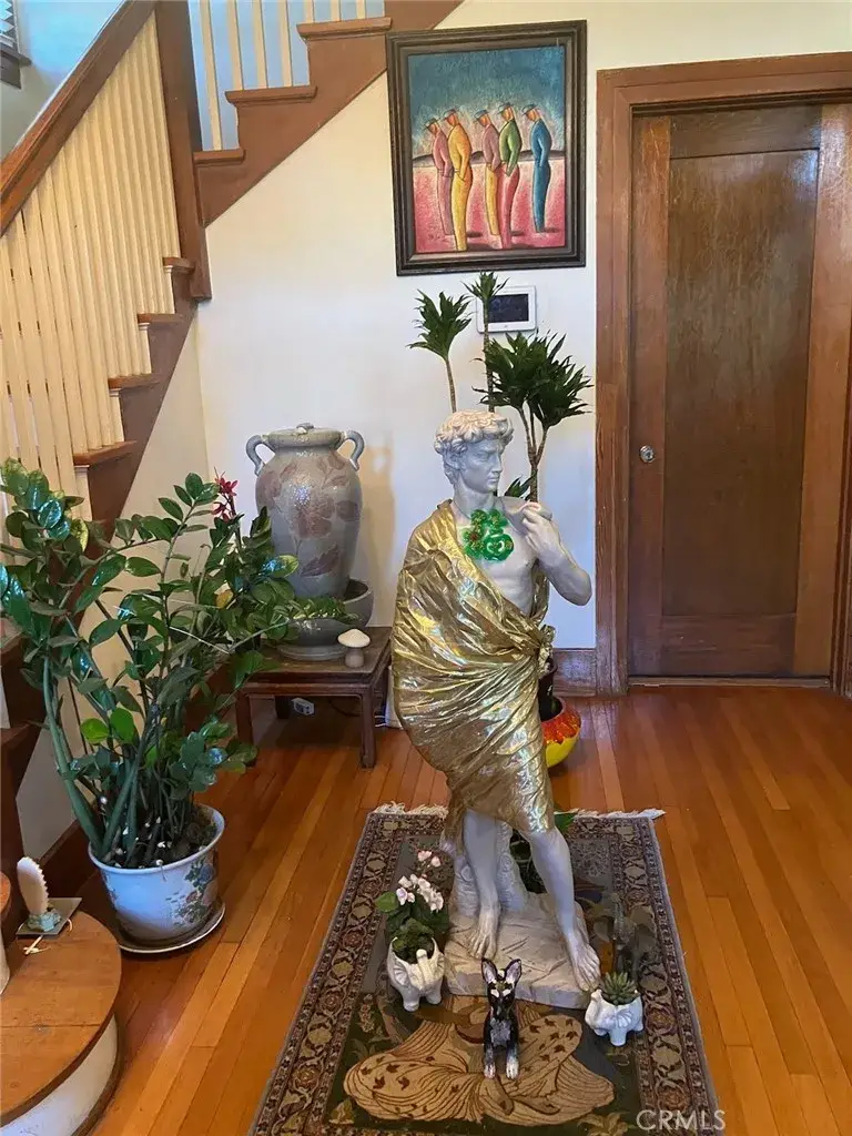 1070 S Wilton Place, Los Angeles, CA 90019 - Image #3