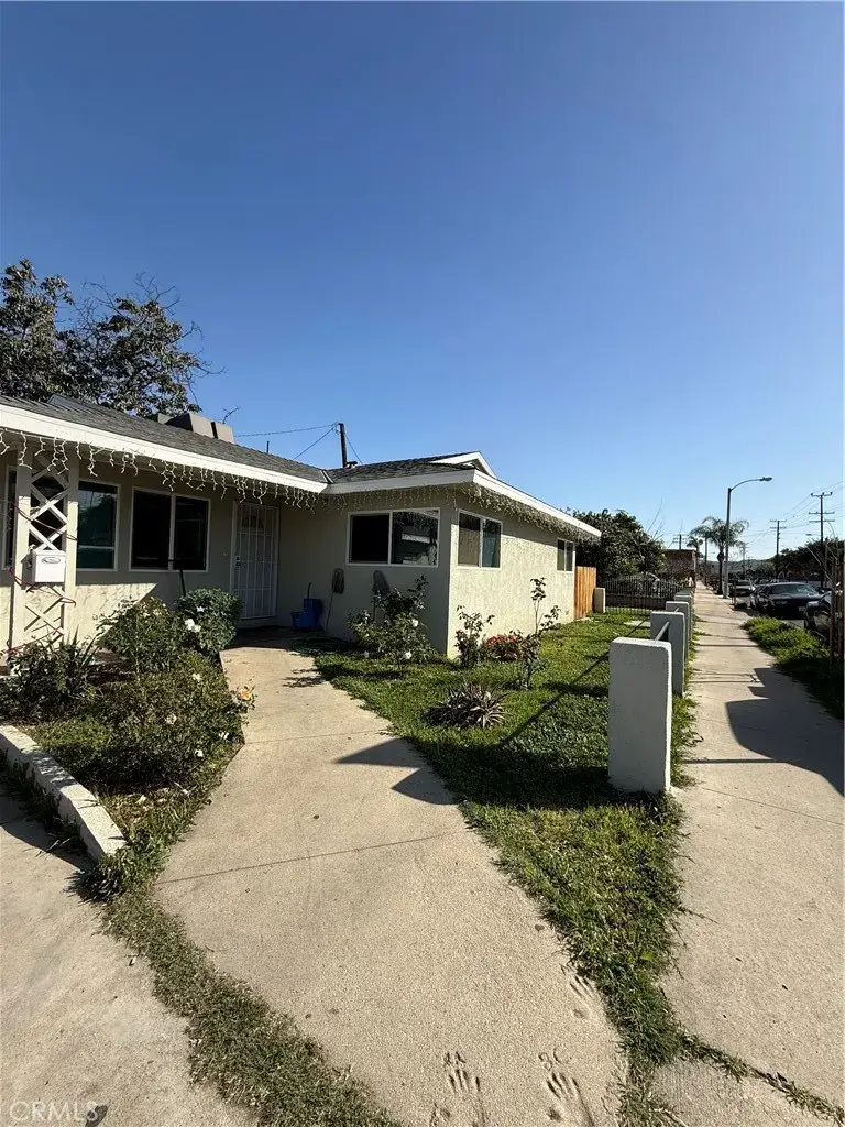 221 S Howard Street, Corona, CA 92879 - Image #1