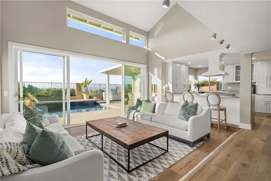 6691 E Smokewood, Anaheim Hills, CA 92807 - Image #2