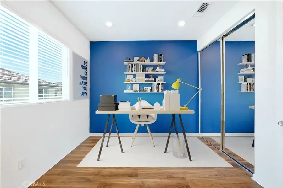 27643 S Grandview Way, San Pedro, CA 90732 - #3