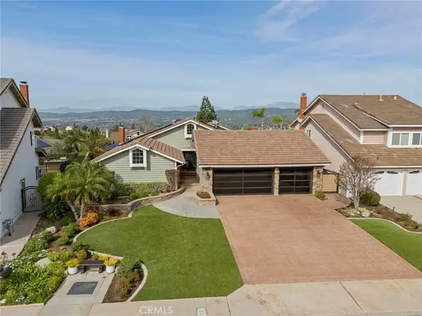 736 S Flicker Court, Anaheim Hills, CA 92807