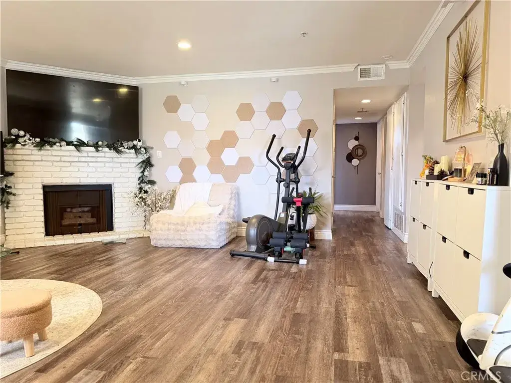 7735 Newman Avenue #104, Huntington Beach, CA 92647 - Image #1