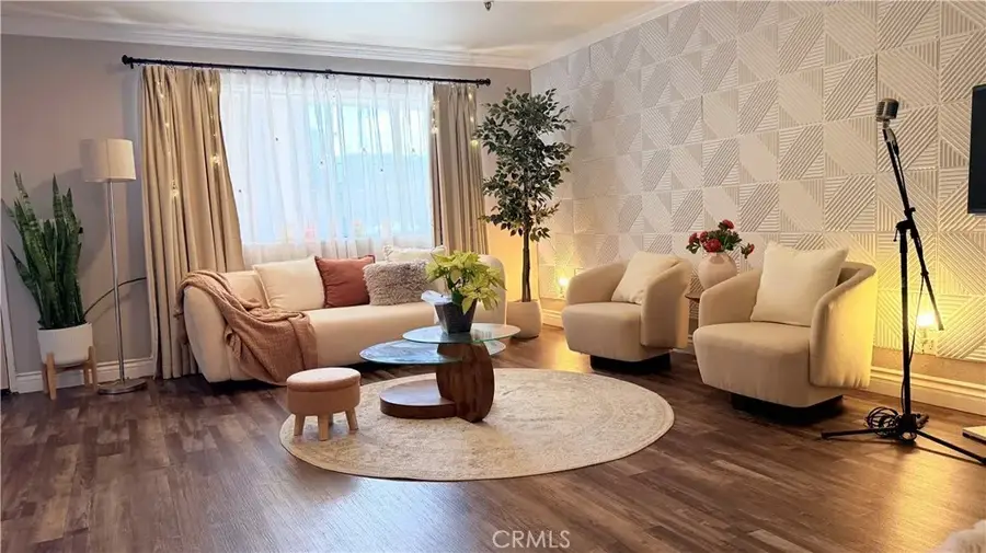 7735 Newman Avenue #104, Huntington Beach, CA 92647 - Image #3