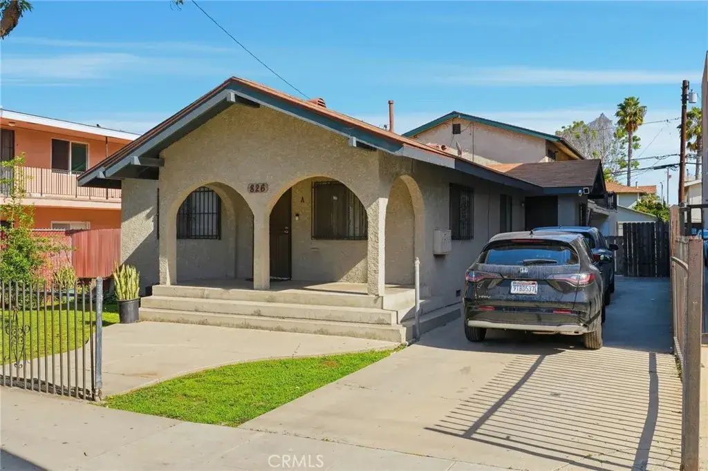 826 Gaviota, Long Beach, CA 90813 - #1