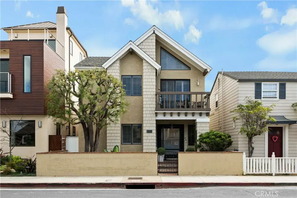 86 Via Di Roma Walk, Long Beach, CA 90803 - Image #1