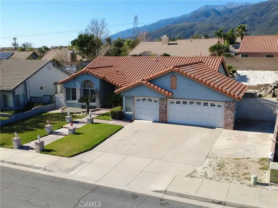 3834 N Silver Tree Court, Rialto, CA 92377 - #2