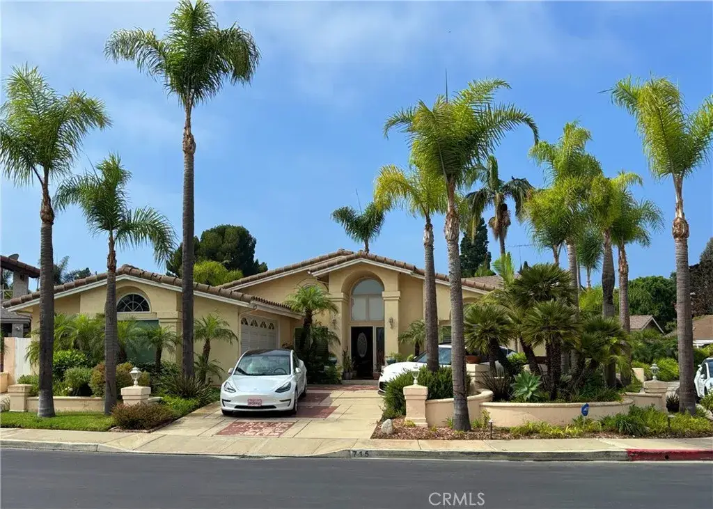 715 N Lariat, Long Beach, CA 90815 - #1