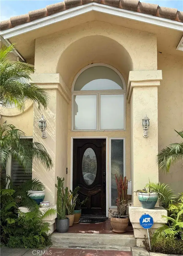 715 N Lariat, Long Beach, CA 90815 - #3