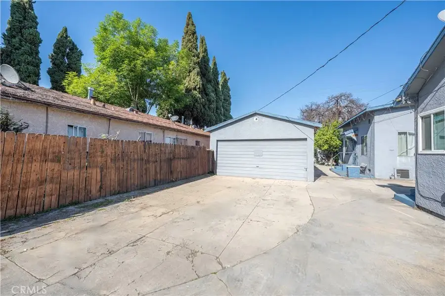 3725 E 57th, Maywood, CA 90270 - #2