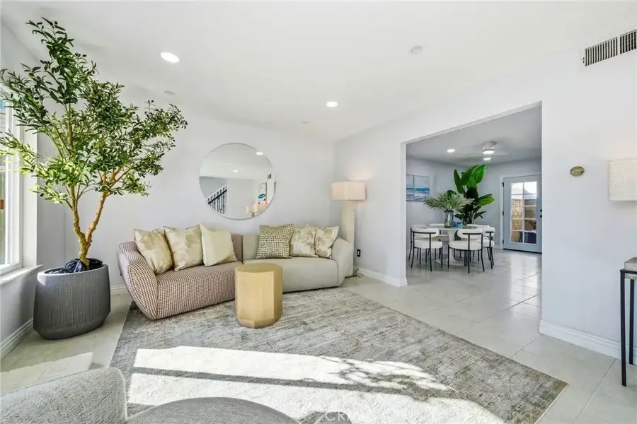 11912 Verbena Court, Fountain Valley, CA 92708 - Image #3