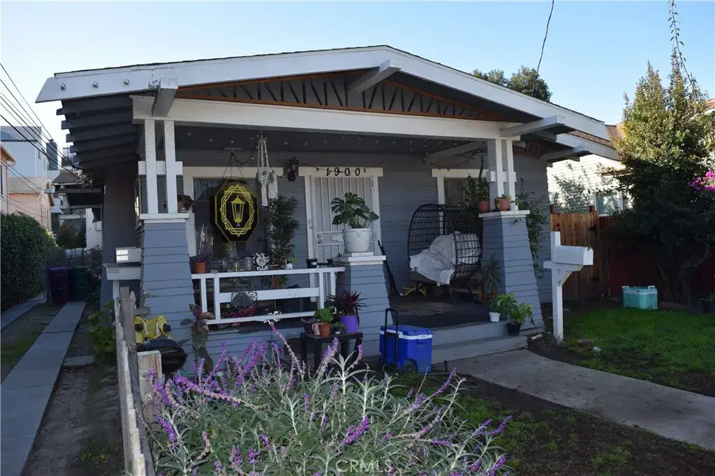 1900 E 6th, Long Beach, CA 90802 - #1