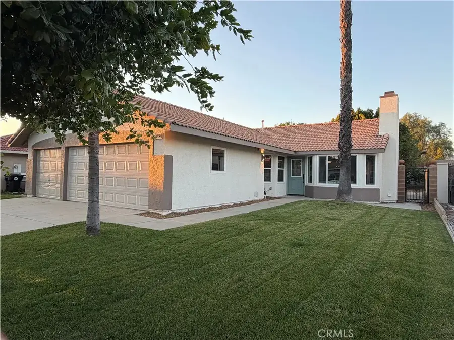 14958 Granada Avenue, Fontana, CA 92335 - #3
