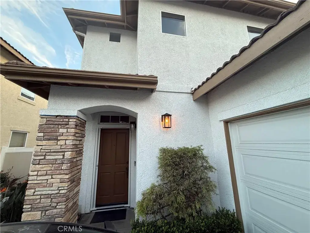 18 Redwood Court, Stanton, CA 90680 - #1