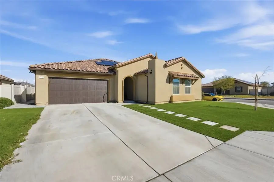 2113 E Donatello Street, Lancaster, CA 93535 - Image #3