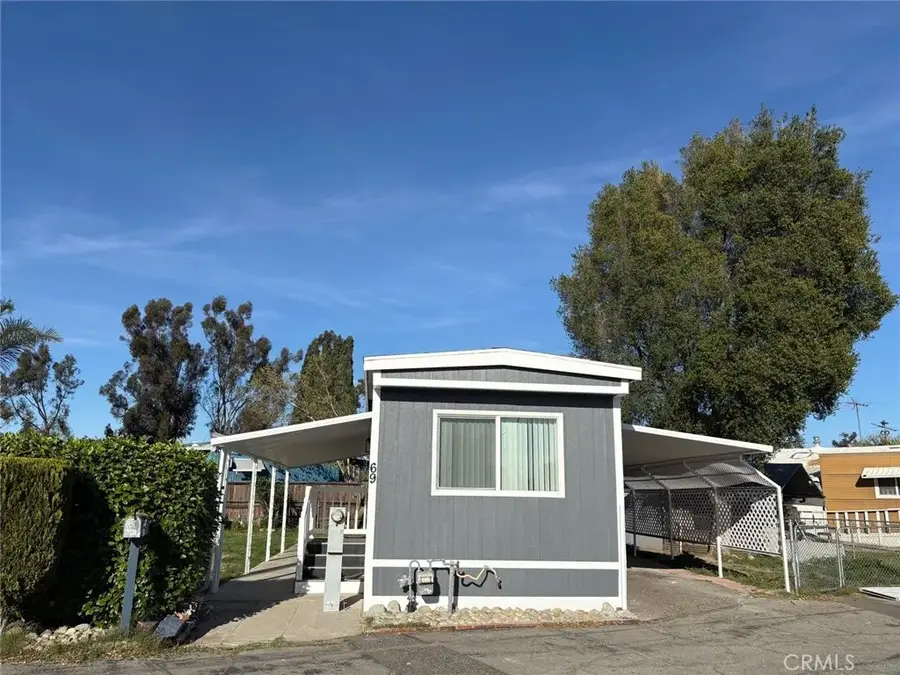 8787 Locust #69, Fontana, CA 92335 - #2
