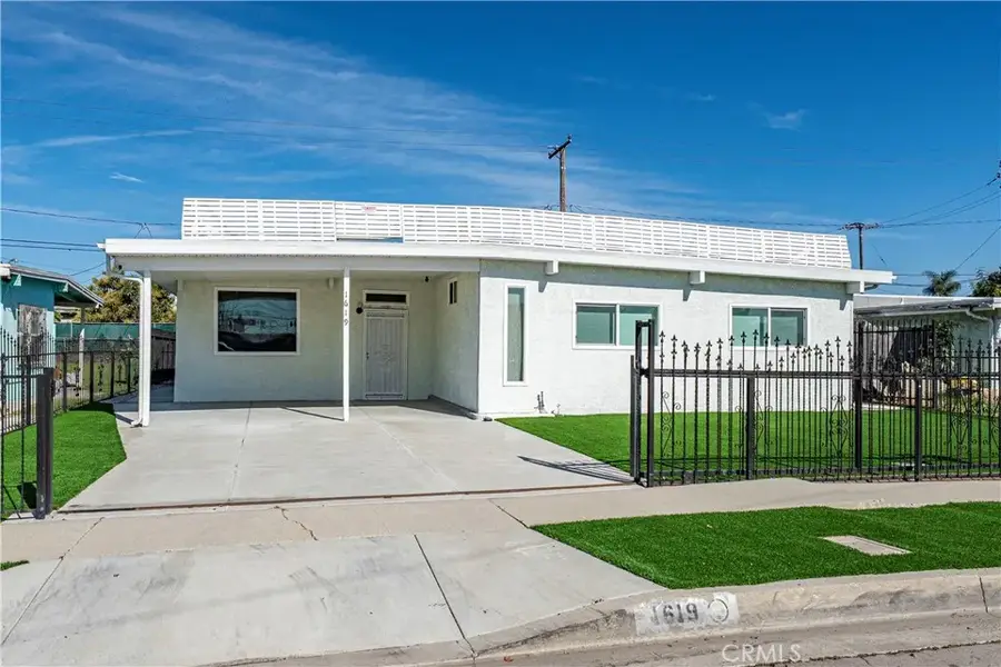 1619 W 163rd, Compton, CA 90220 - #3