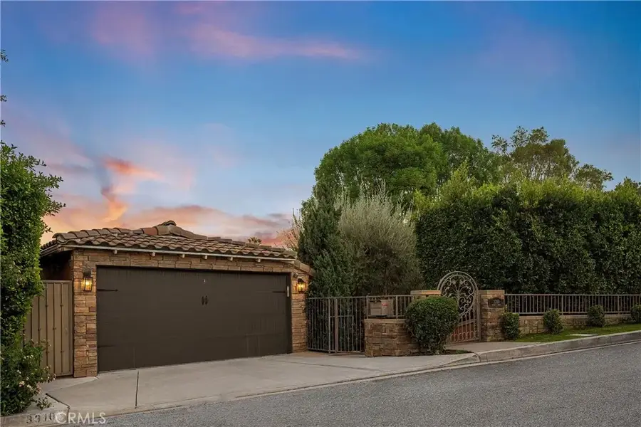 3310 Bennett Drive, Los Angeles, CA 90068 - #2