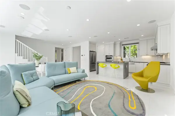 125 Toretta, Irvine, CA 92602