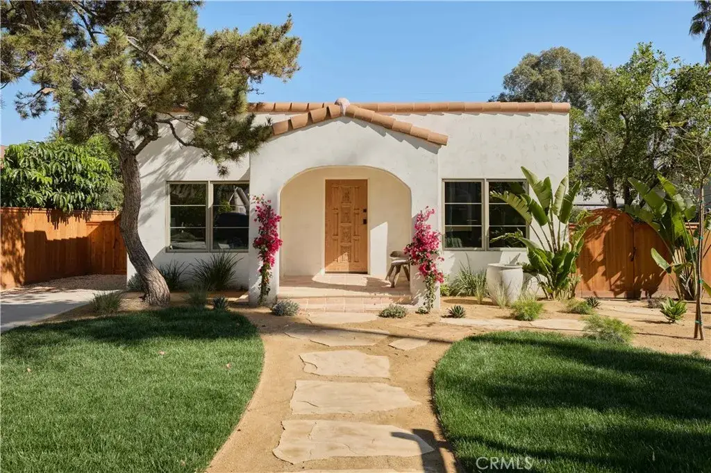 3433 Larga Avenue, Los Angeles, CA 90039 - #1