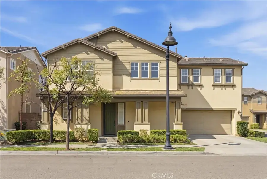 302 E Bridenbecker Avenue, La Habra, CA 90631 - #2