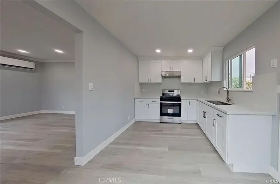 805--801 Earlham Street, Pasadena, CA 91101 - #3