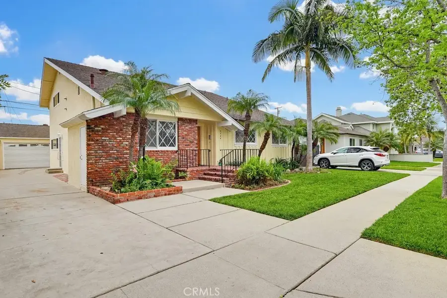 5346 E Flagstone Street, Long Beach, CA 90808 - #2