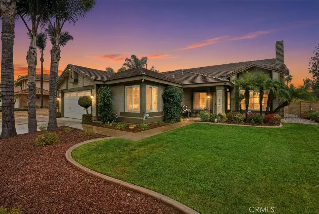 1087 Mission Grove North, Riverside, CA 92506 - #1