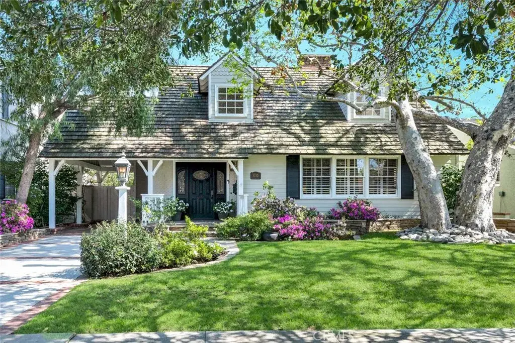 4110 Chestnut Avenue, Long Beach, CA 90807 - #1