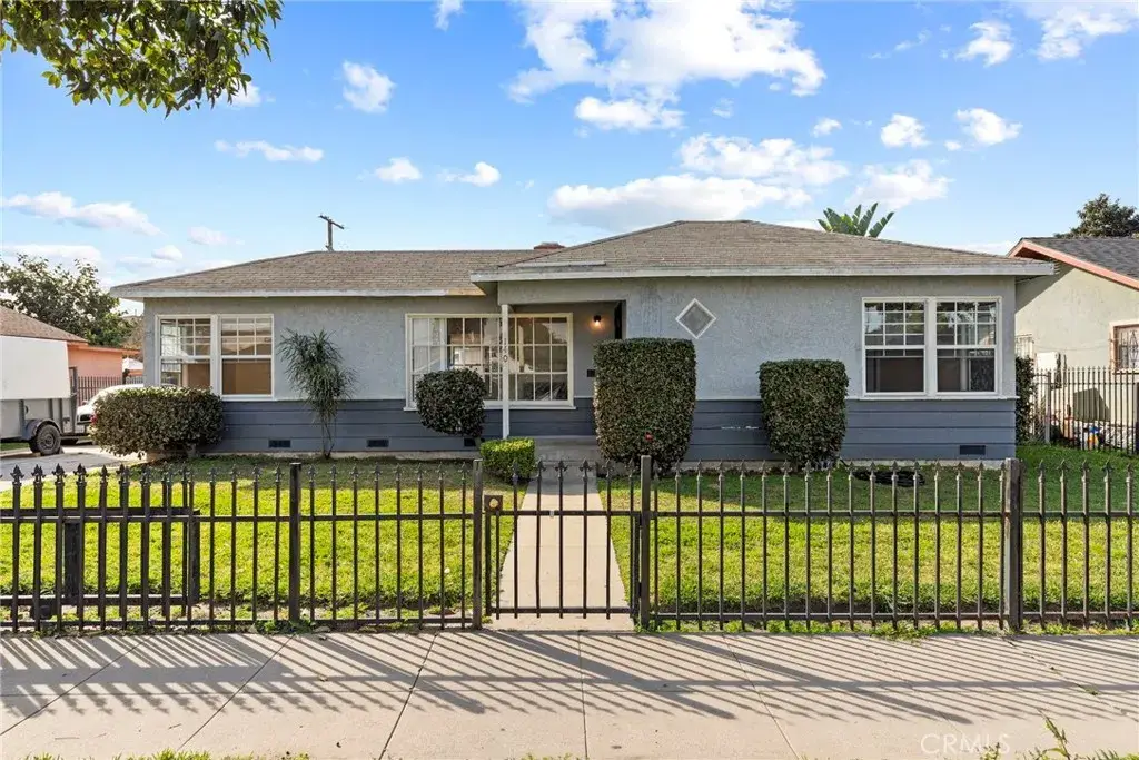 140 East 69th Way, Long Beach, CA 90805 - #1