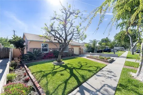 2404 W Ash Avenue, Fullerton, CA 92833