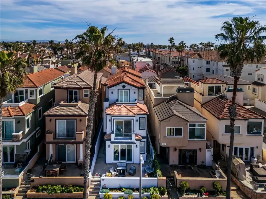 116 11th, Huntington Beach, CA 92648 - #2