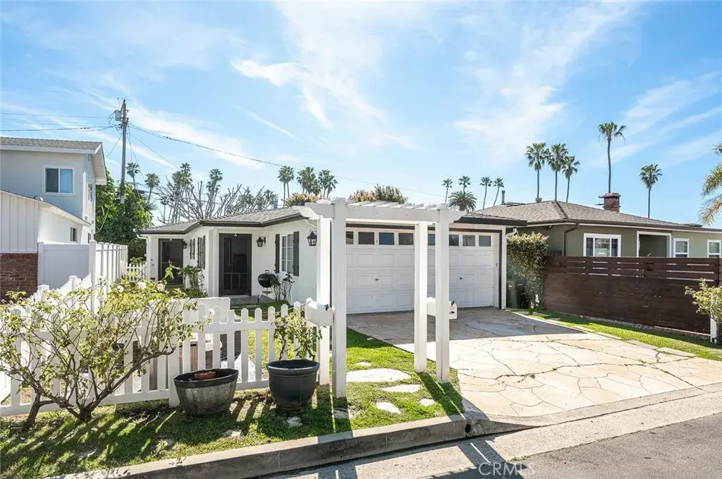 145 Avenida Pelayo, San Clemente, CA 92672 - #1