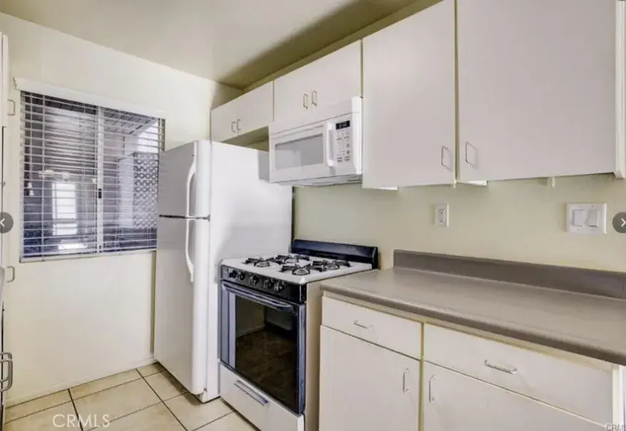 9920 Jordan Avenue #7, Chatsworth, CA 91311 - #3