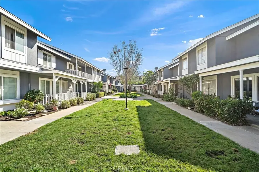 2404 Niagara, Costa Mesa, CA 92626 - #2