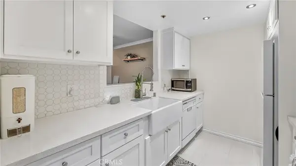 12141 Centralia #309, Lakewood, CA 90715